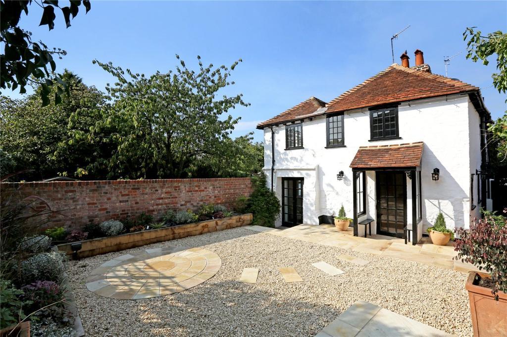 Henry VIII Cottage In The Heart Of Henley Exterior photo